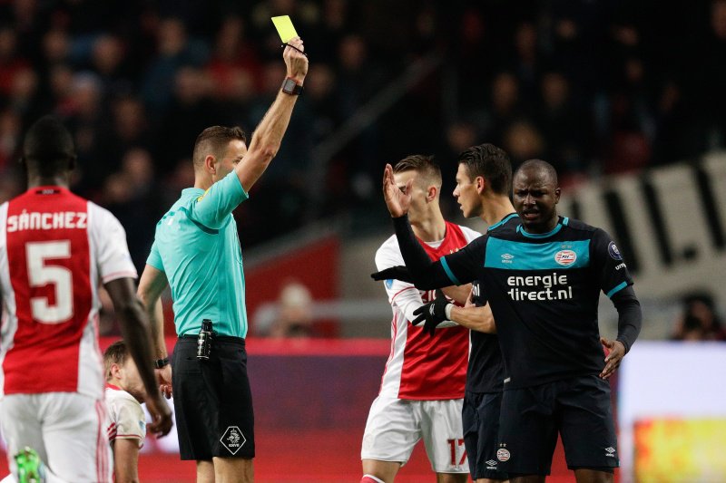 Eredivisie records: Jetro Willems kreeg de snelste rode kaart ooit