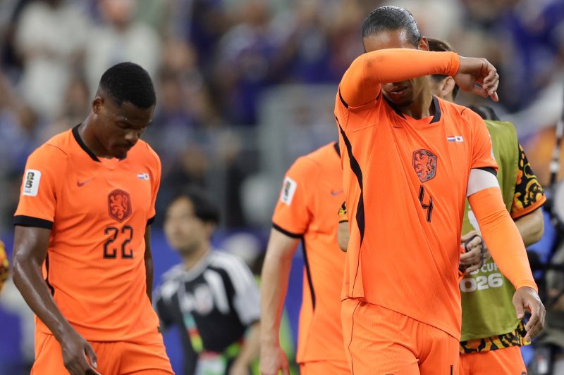 Van Dijk wacht zware test tegen Gyokeres en Isak