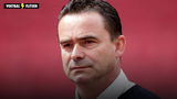 De nationale schorsing van Marc Overmars vanwege grensoverschrijdend gedrag bij Ajax wordt wereldwijd voortgezet, zo meldt het NRC.