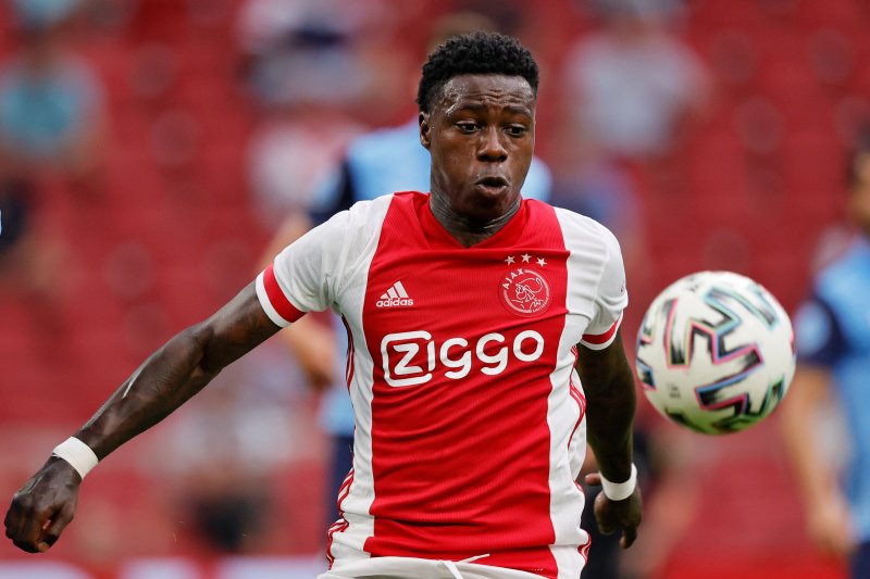 Van Overmars tot Edvardsen: spelers voor Ajax en Go Ahead Eagles