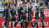 Ajax-supporters niet blij met vertoonde spel van eigen ploeg, maar wél met voorsprong.