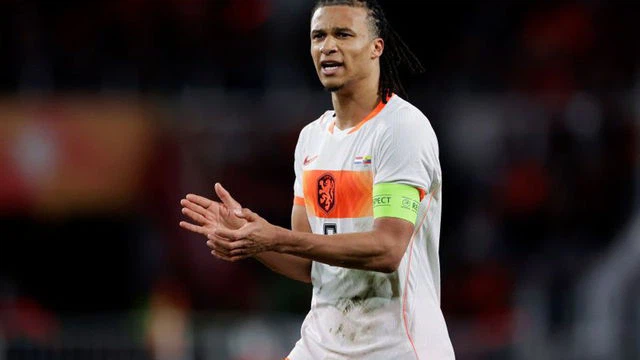 Van Aké tot Memphis: waarom de Eredivisie blijft dromen van grote Oranje-terugkeren