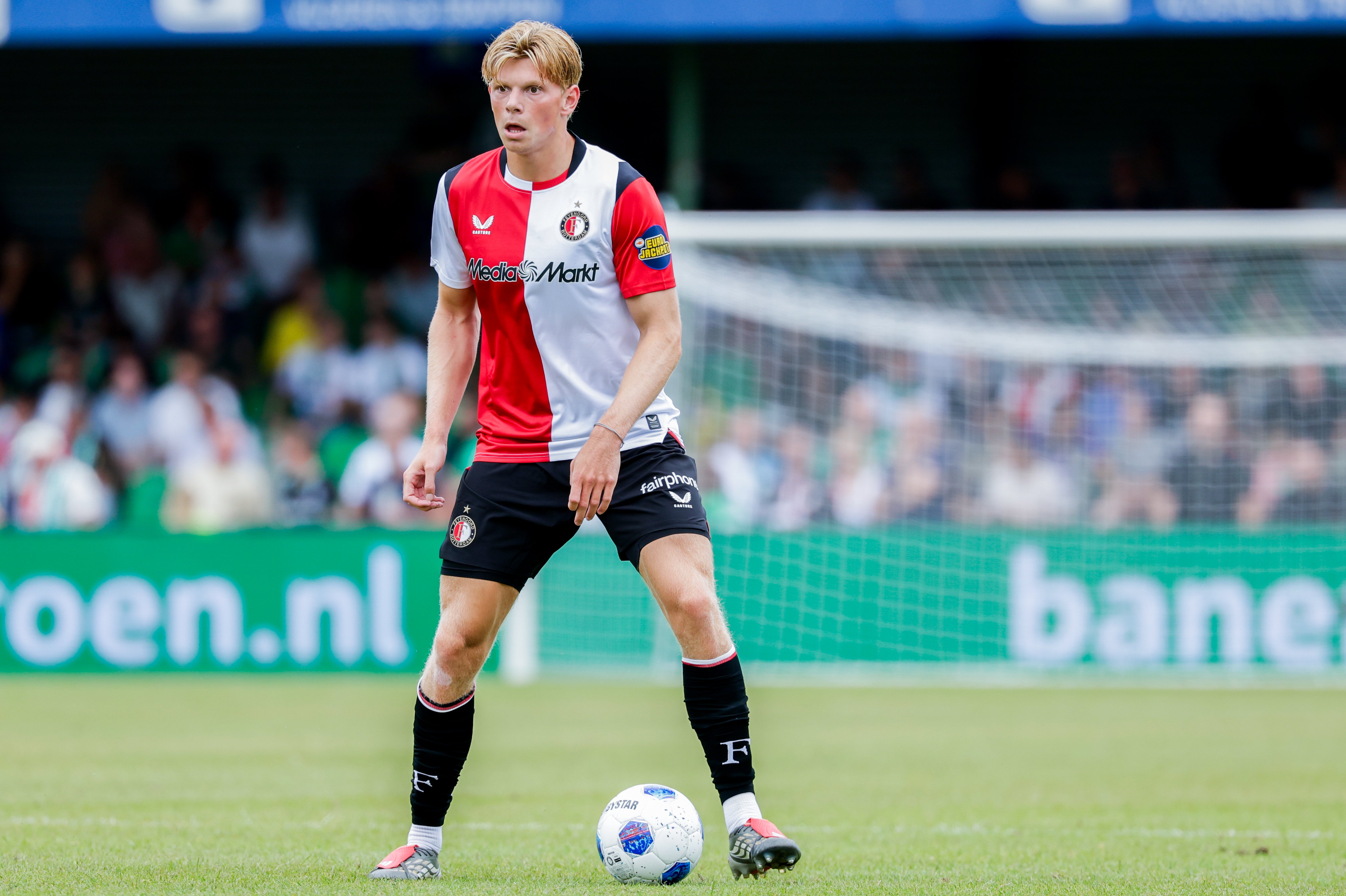 Jan Plug speelt komend seizoen op huurbasis voor Excelsior Rotterdam, in de hoop zich net als enkele succesvolle voorgangers verder te ontwikkelen.
