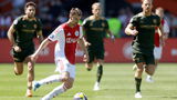 Kijkers begrijpen drinkpauze tijdens Ajax-Utrecht niet