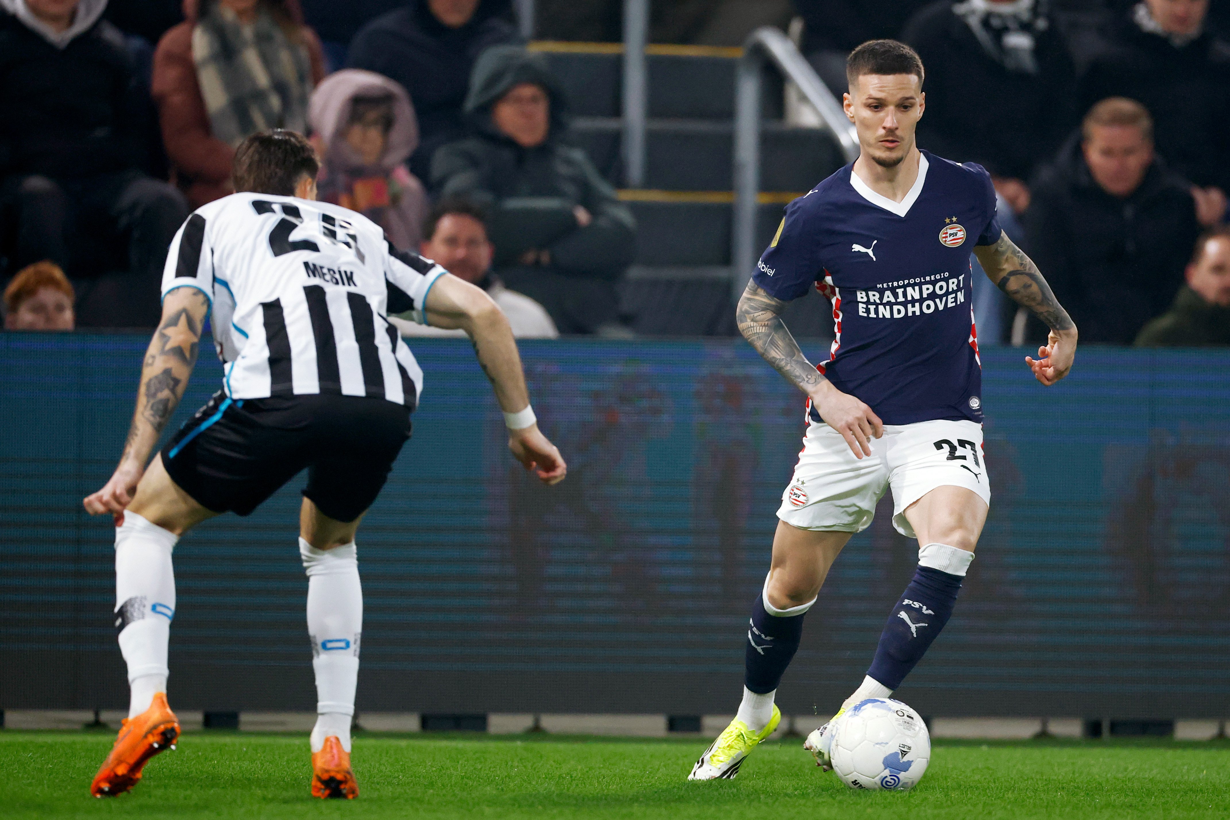 PSV geeft steeds meer kansen weg aan Heracles