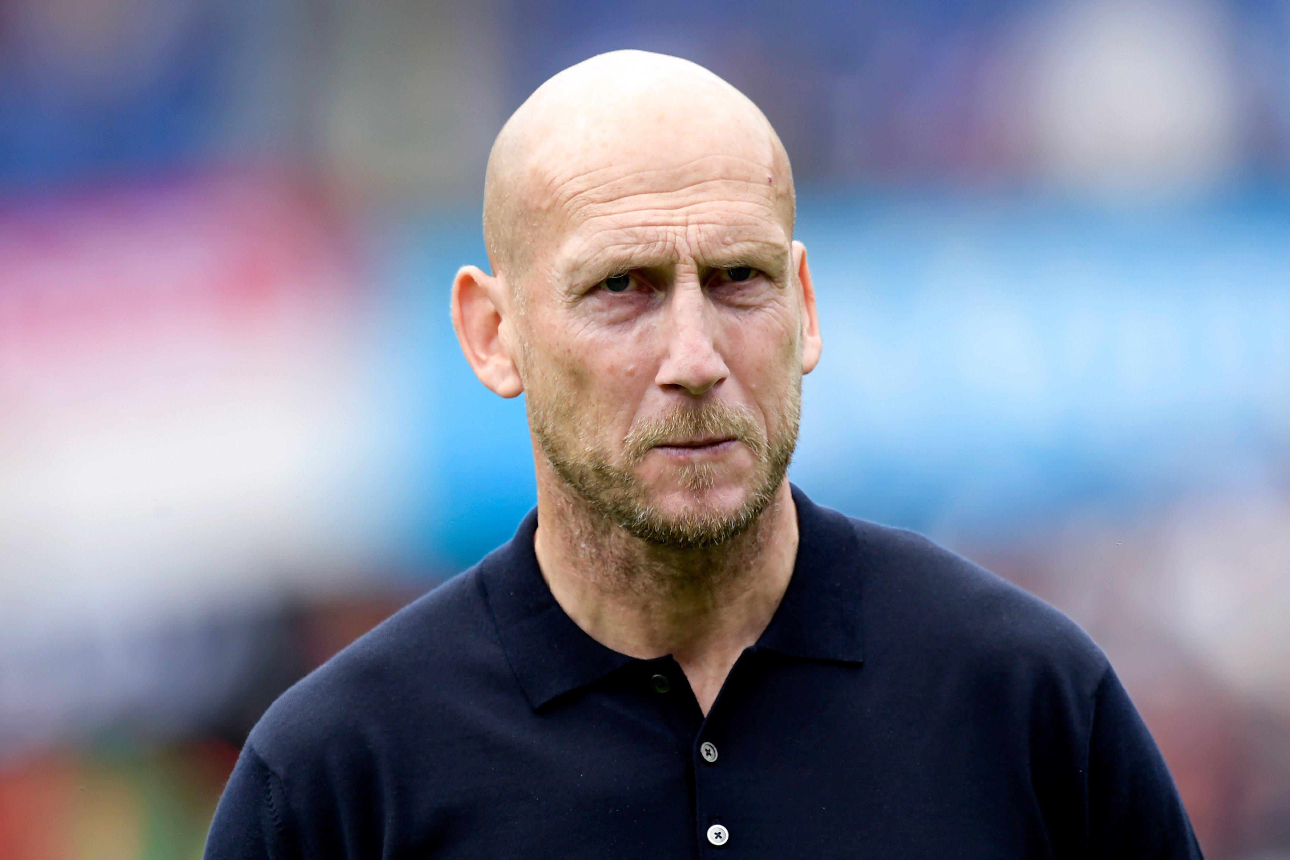 Jaap Stam is de trainer van het Kerstelftal van Voetbalflitsen. Een boomstam van een coach, perfect passend bij Eerste Kerstdag.