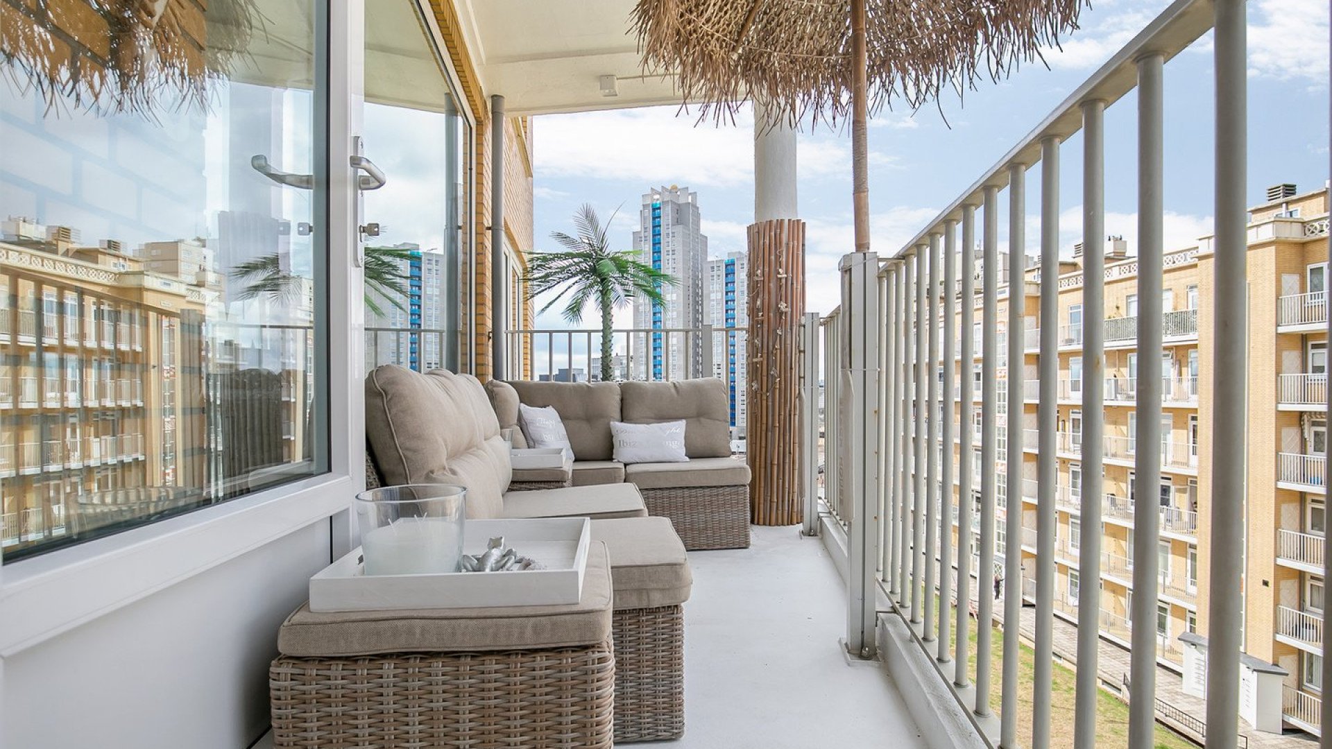 Rene van der Gijp is de nieuwe eigenaar van dit prachtige appartement