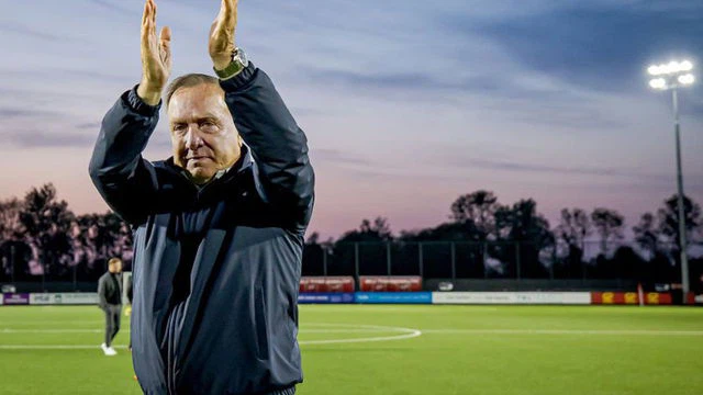 Familie boven voetbal: Advocaat’s vertrek kleurt Curaçao’s WK-verhaal