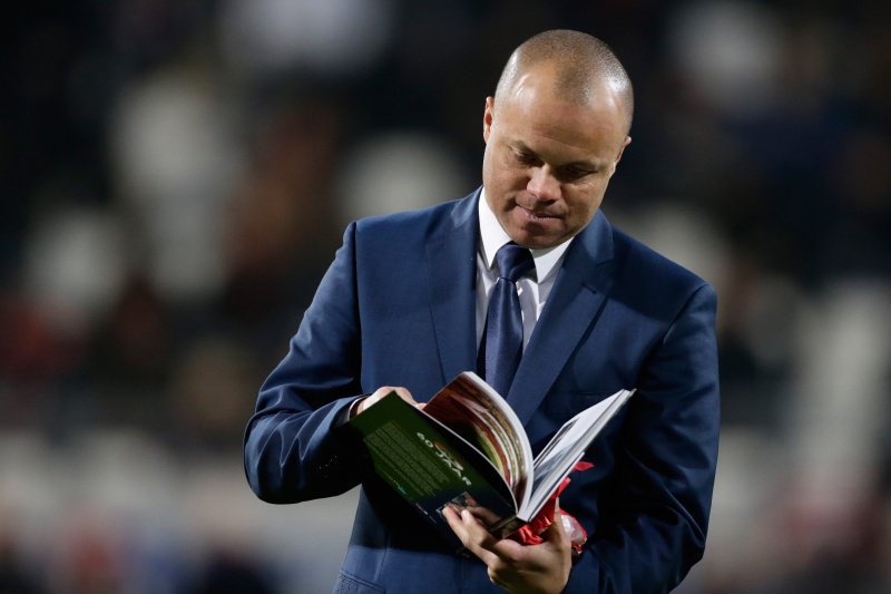 Earnest Stewart was aanwezig bij het duel