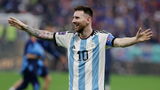 Messi bereikt magische grens van zestien WK-goals, Mbappé zit hem op de hielen