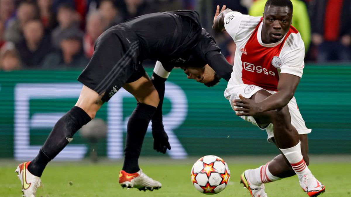 Brobbey tegen Benfica 