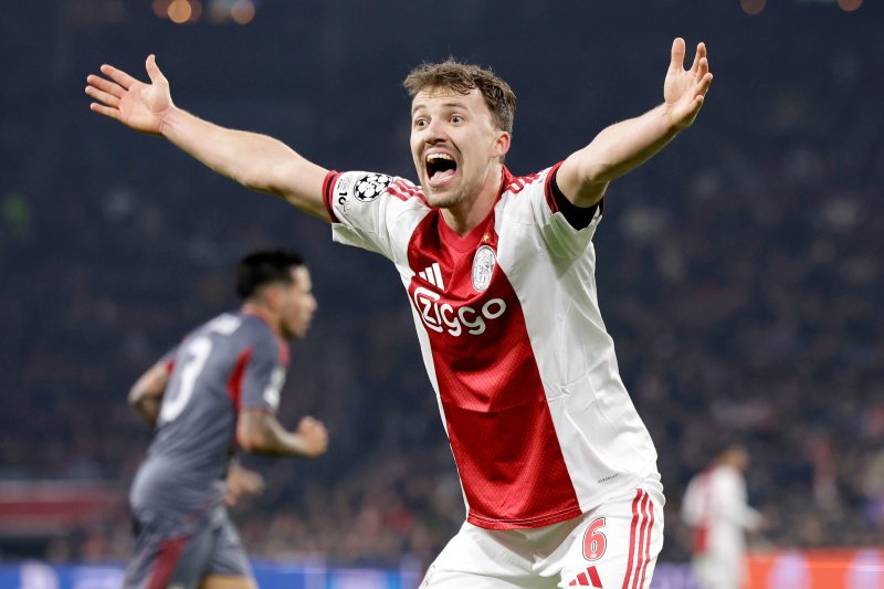 Youri Regeer vol onbegrip