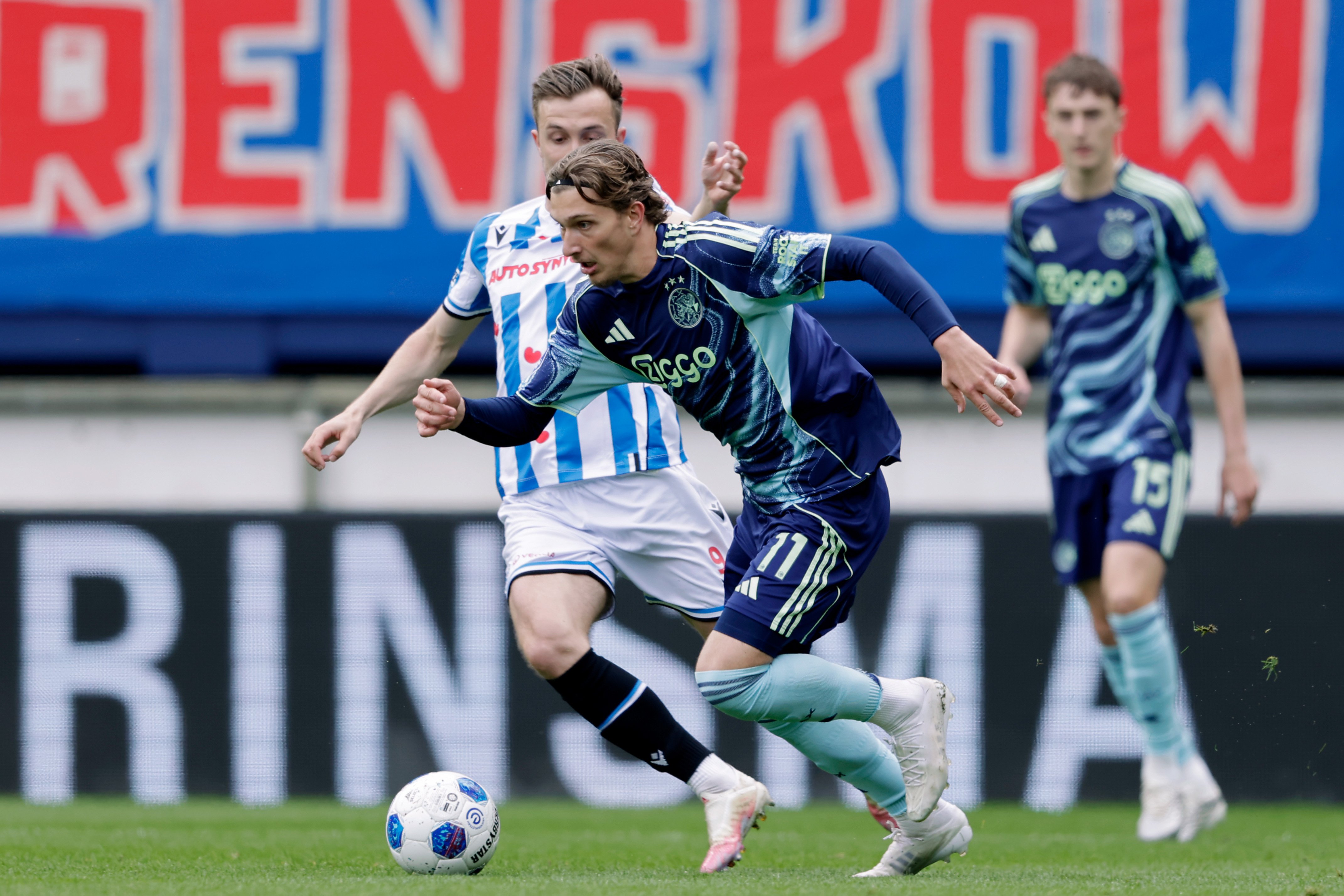 Godts onder vuur bij Ajax na egoistisch spel tegen Heerenveen