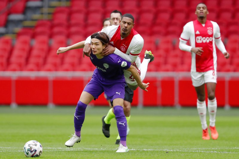 Nieuwe centrale verdediger in basis elf Ajax