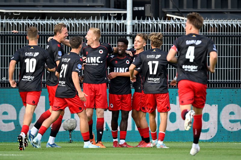 excelsior komt tegen feyenoord op een verdiende 1-0 voorsprong