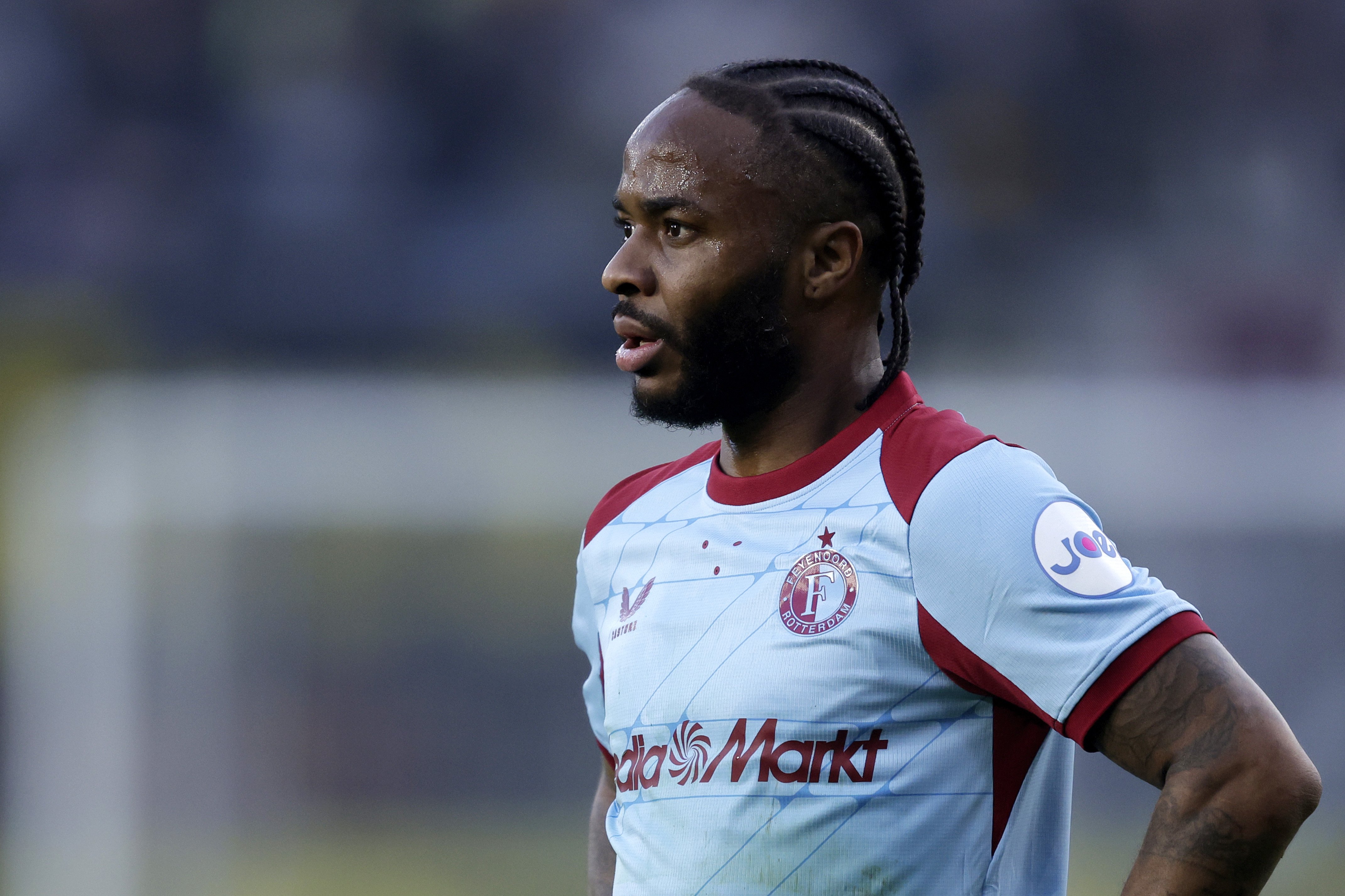 Raheem Sterling tijdens zijn periode bij Feyenoord, waar hij de hoge verwachtingen niet kon waarmaken.