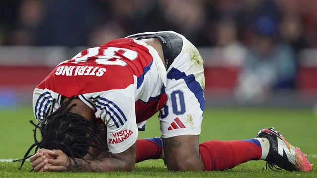 Zoveel verdient Sterling per wedstrijd bij Feyenoord