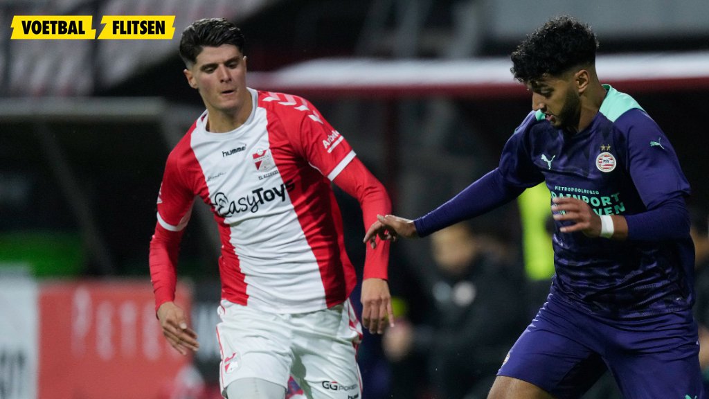 Oussama El Azzouzi als speler van FC Emmen