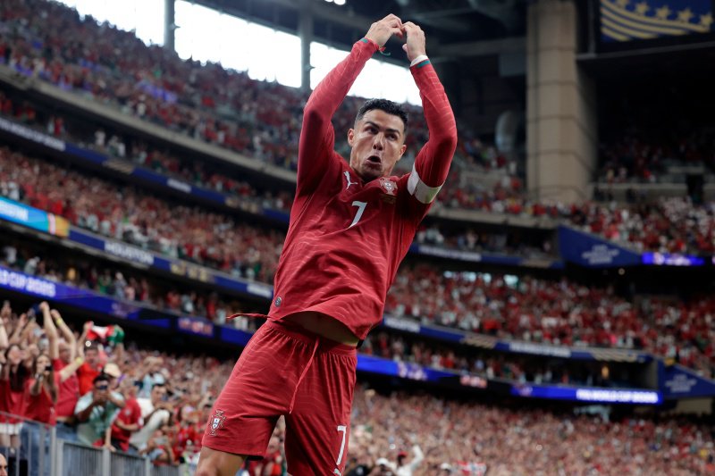 Ronaldo en Messi rekken hun WK-rivaliteit nog een keer op