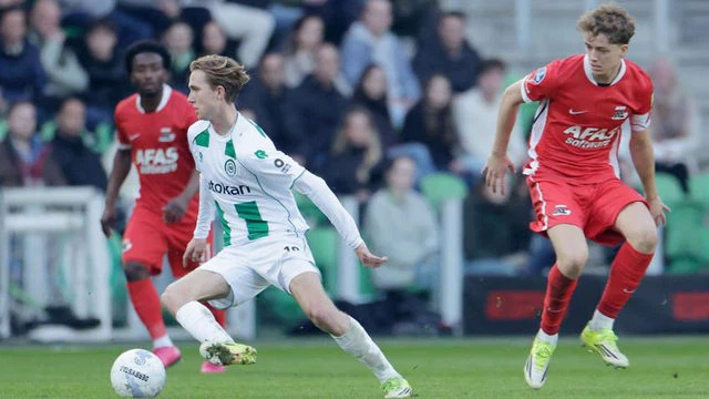 PSV kiest met Tygo Land opnieuw voor de lange route