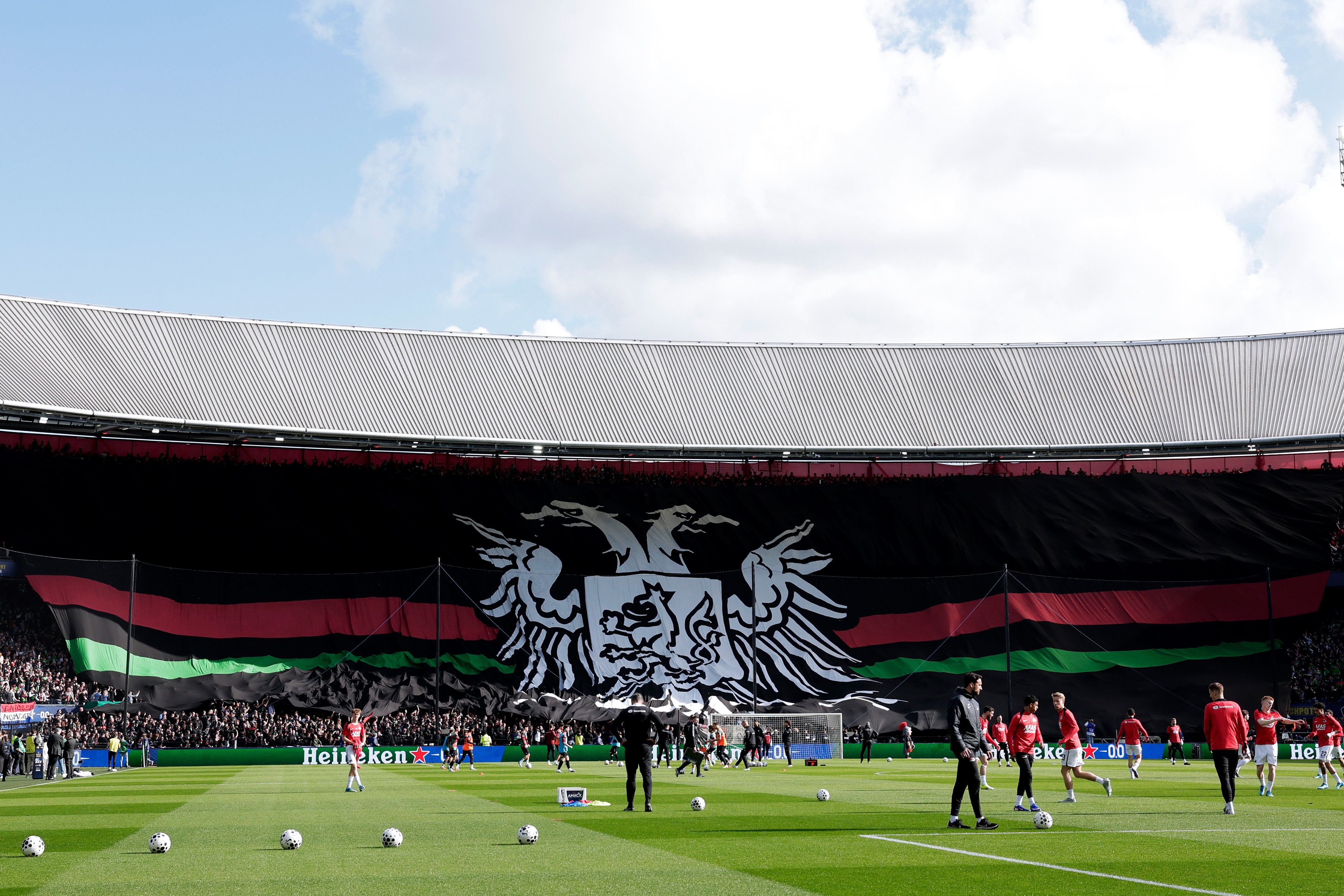 Sfeerbeelden: De Kuip klaar voor bekerfinale