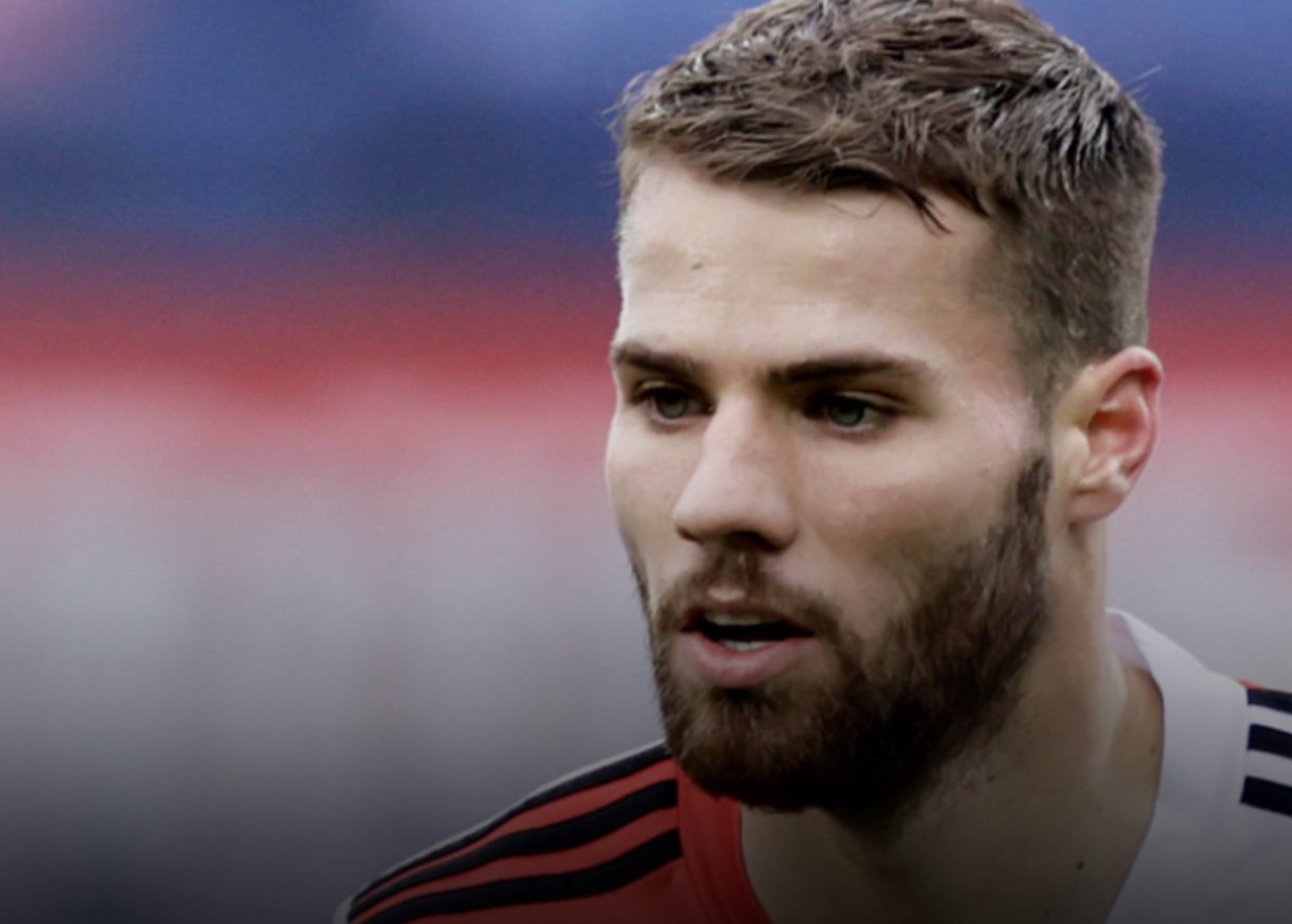 Bart Nieuwkoop mag vertrekken bij Feyenoord, maar hoeft niet per se weg uit De Kuip.