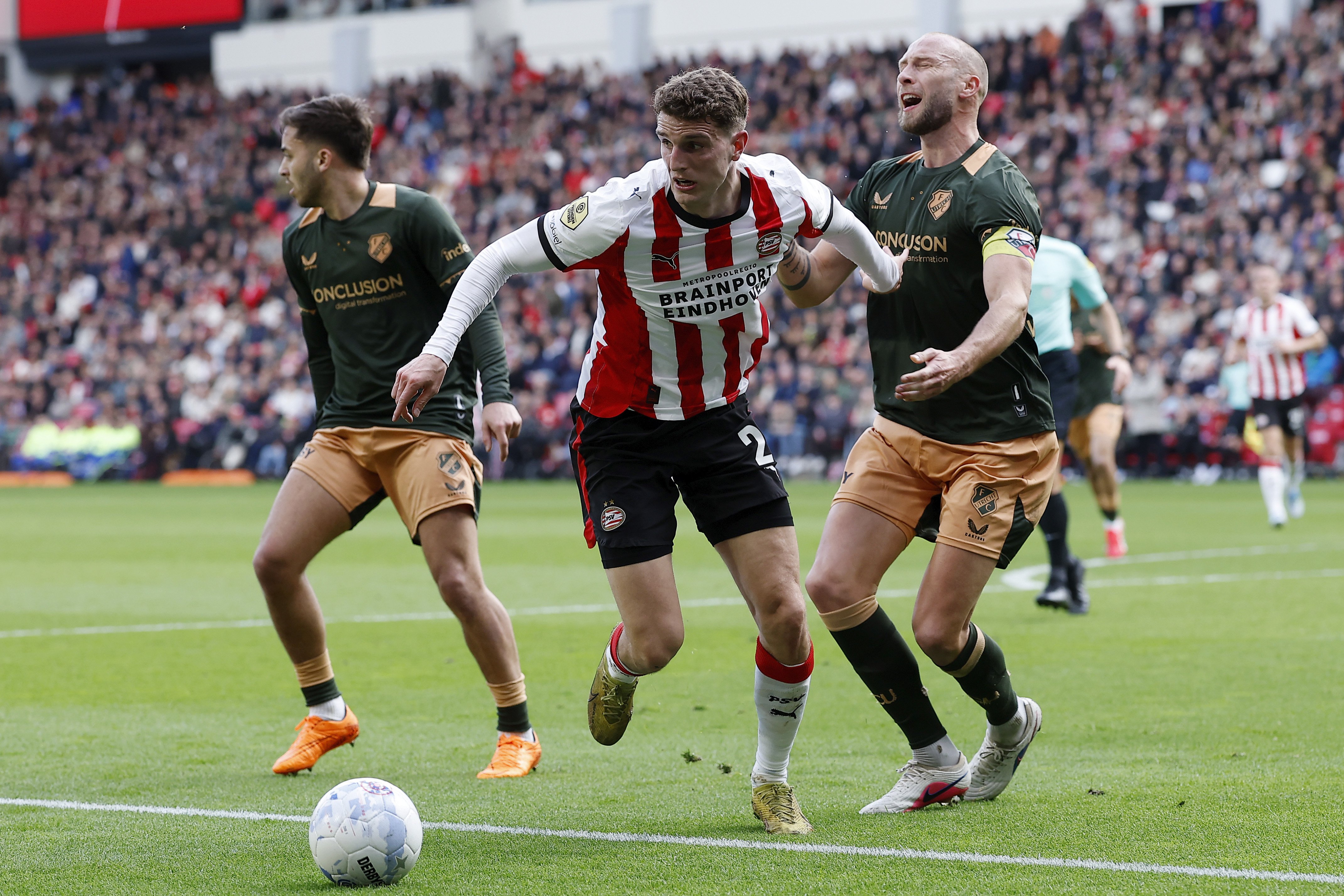 PSV-supporters trekken conclusie na dramatische eerste helft: waar kijk ik naar?