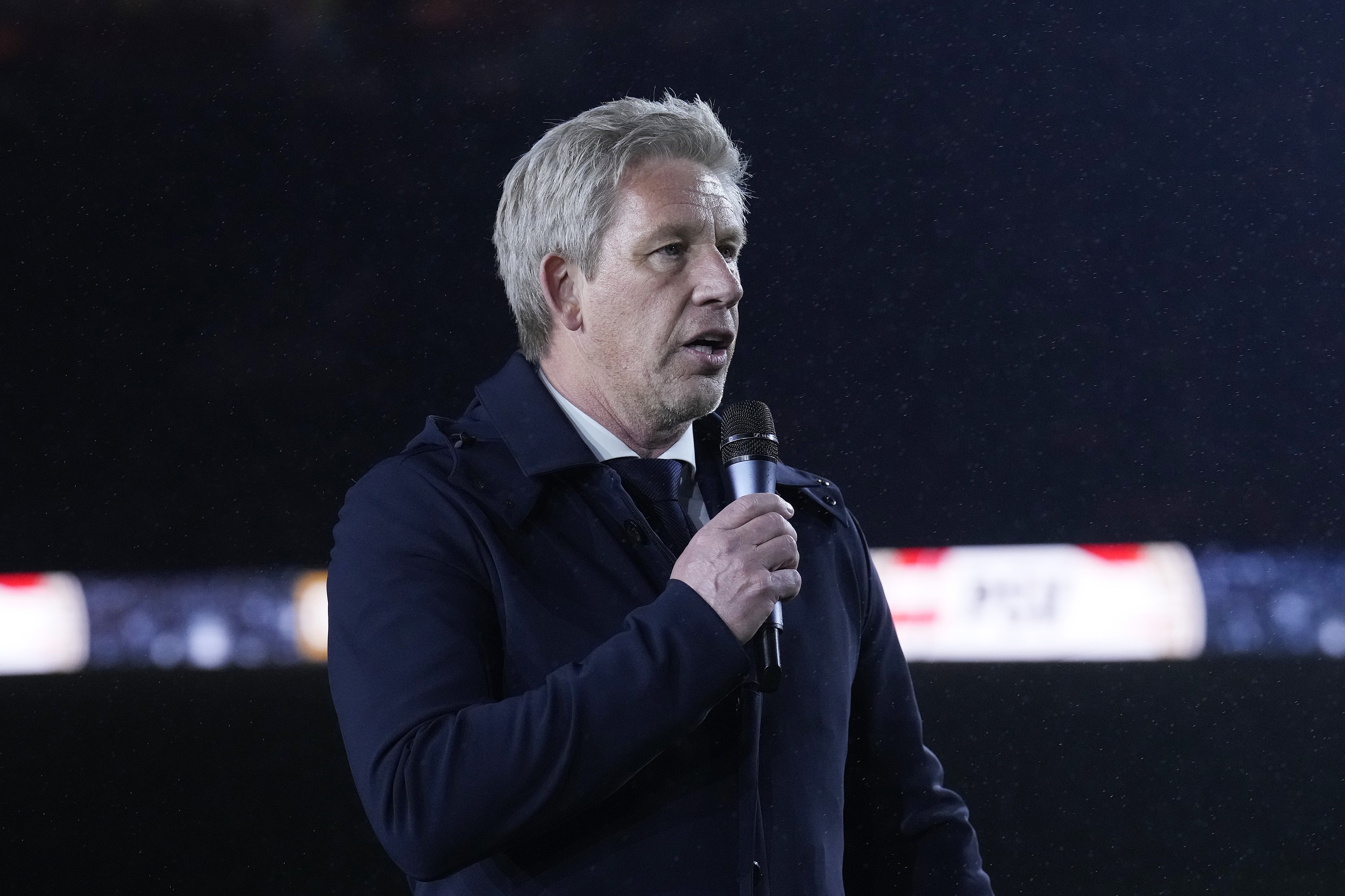 PSV aast op Rots als nieuwe linksback