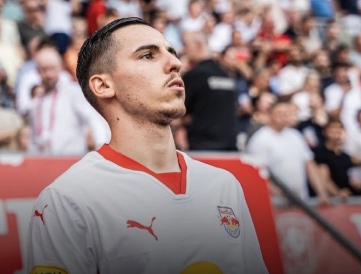 Oscar Gloukh in actie: hij noemt zijn aanstaande transfer naar Ajax “een droom die uitkomt”