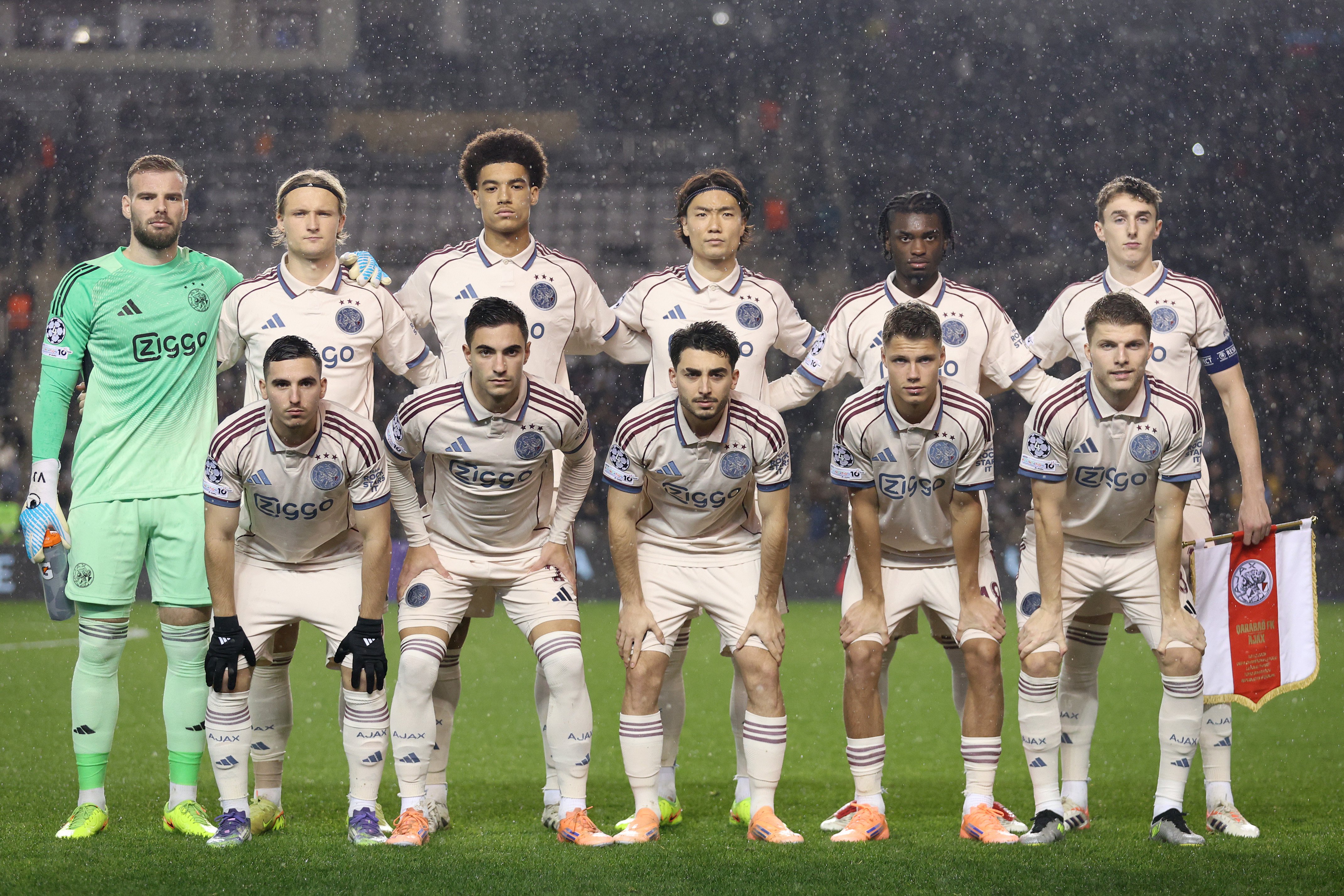 De elf van Ajax tegen Qarabag
