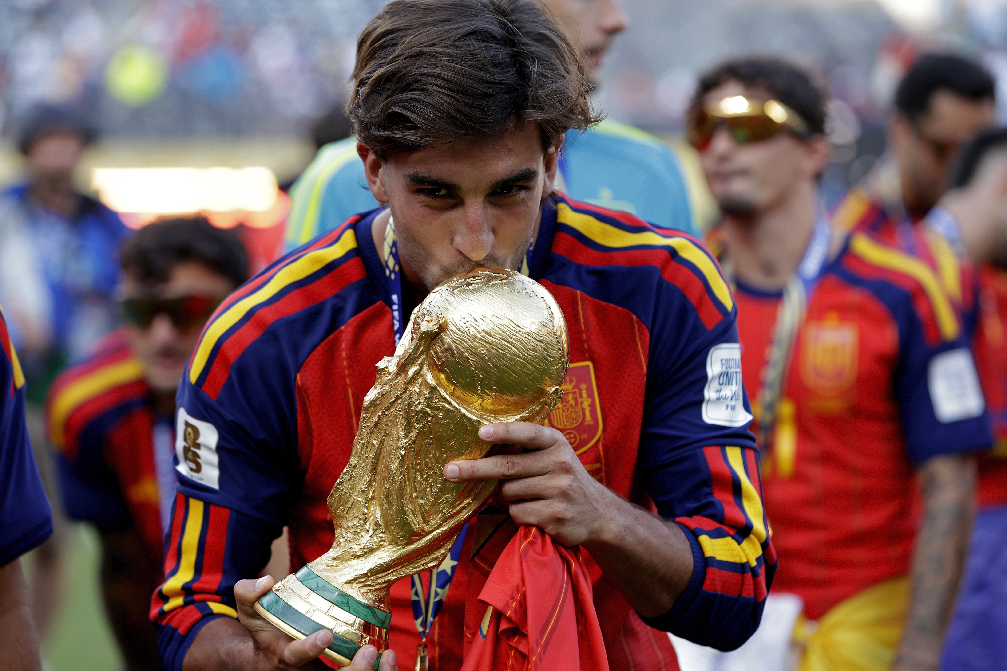 Ferran Torres zou tijdens het WK een punt hebben gezet achter zijn relatie met influencer Martina Hunter, melden Spaanse media.