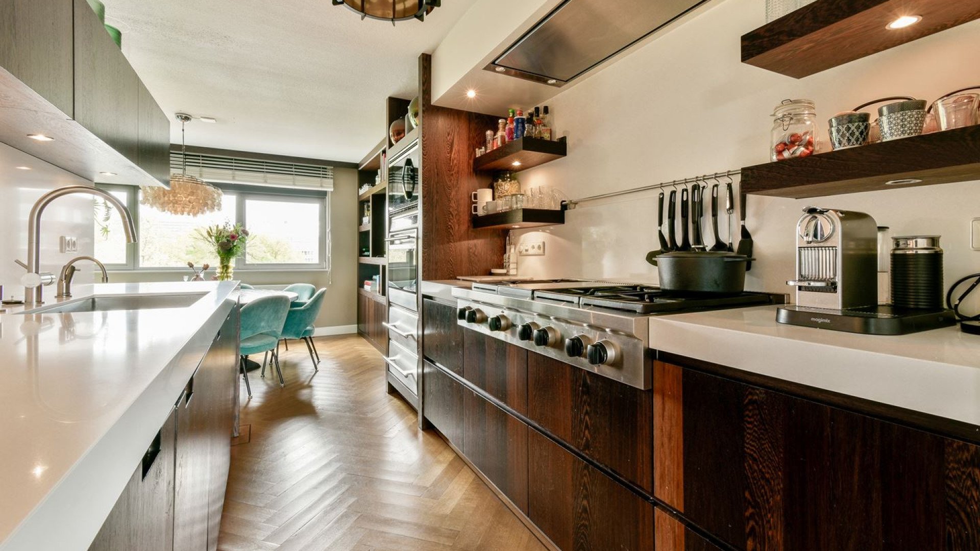 Ex-Ajacied Richard Witschge ziet verlies op woning groter worden