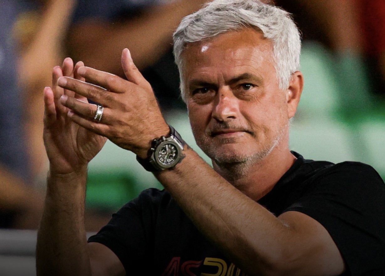 José Mourinho treft met Fenerbahçe opnieuw Feyenoord in Europa. Dit keer in de Champions League