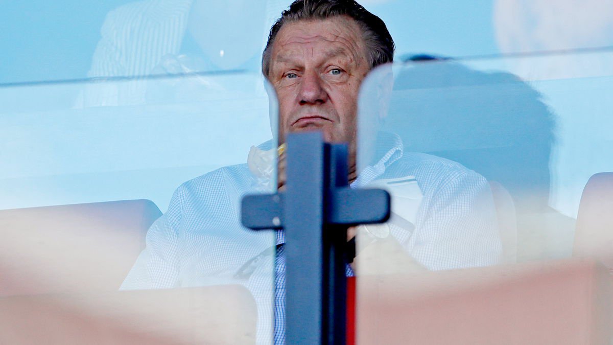 Terug in De Kuip roept Boskamp zes keer: ‘Ik ga nooit meer’