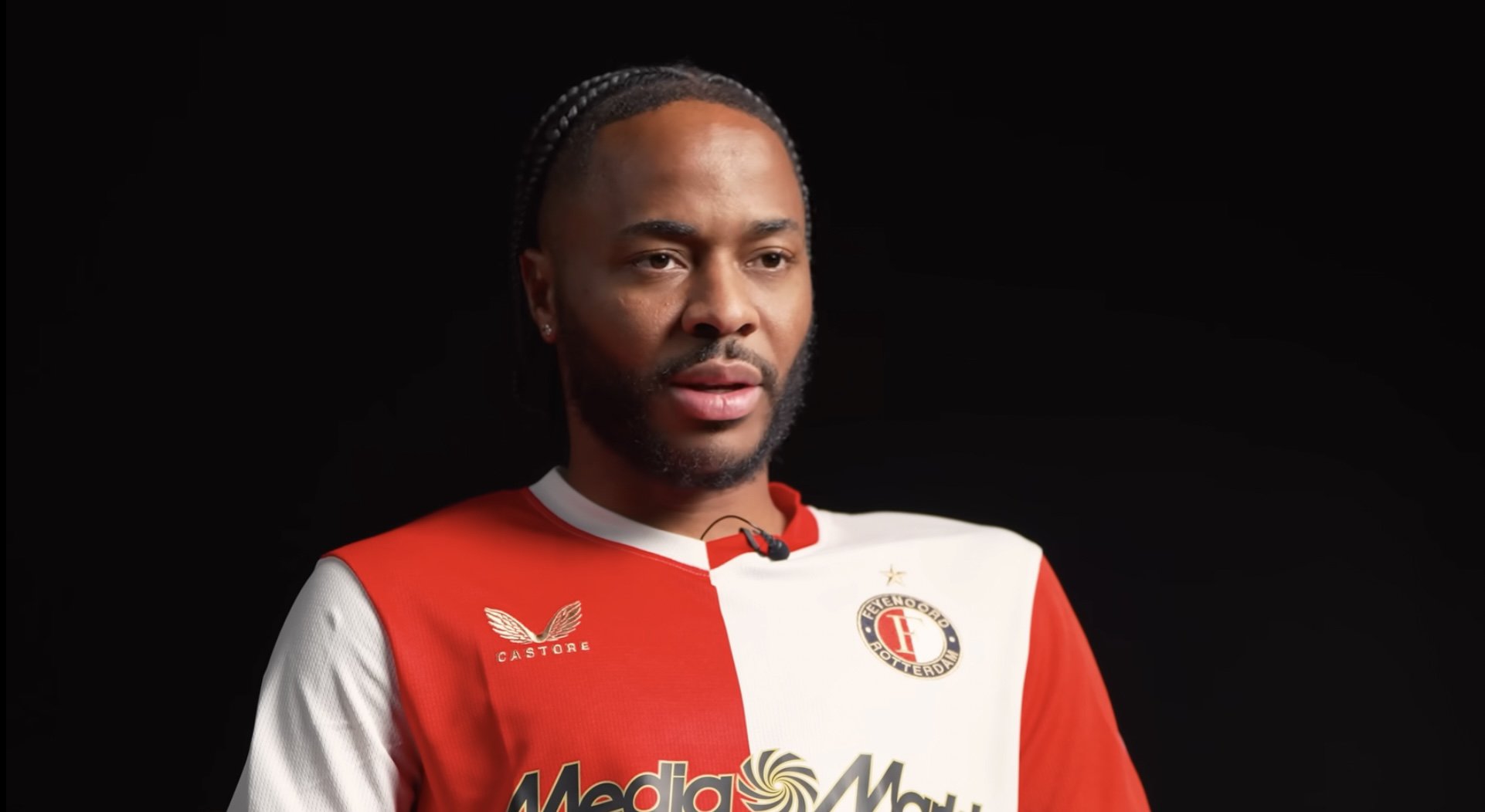 Zijn de transfers als die van Sterling naar Feyenoord een pleister of zit de wond dieper?