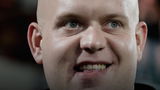 Darter Van Gerwen feest mee op Tomorrowland met Elia en Lucius