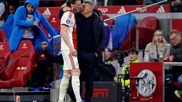 García vertrekt alweer bij Ajax: eerste kras op de start van Jordi Cruijff?