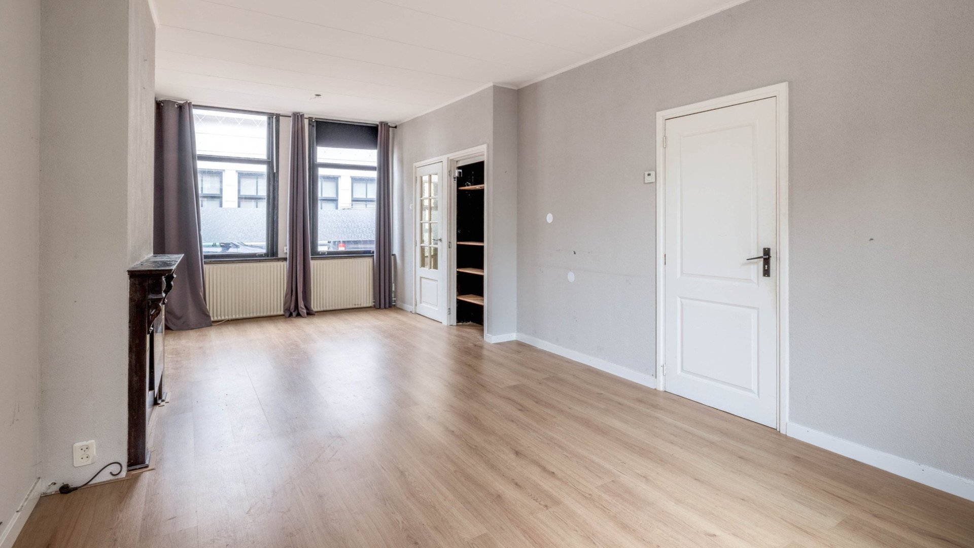 ZIEN: PSVer Rick Karsdorp verkoopt woning met bijna 100 winst!