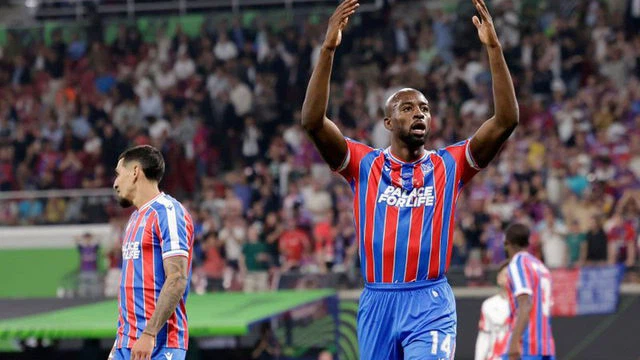 Crystal Palace wint Conference League-finale van Rayo Vallecano dankzij Mateta