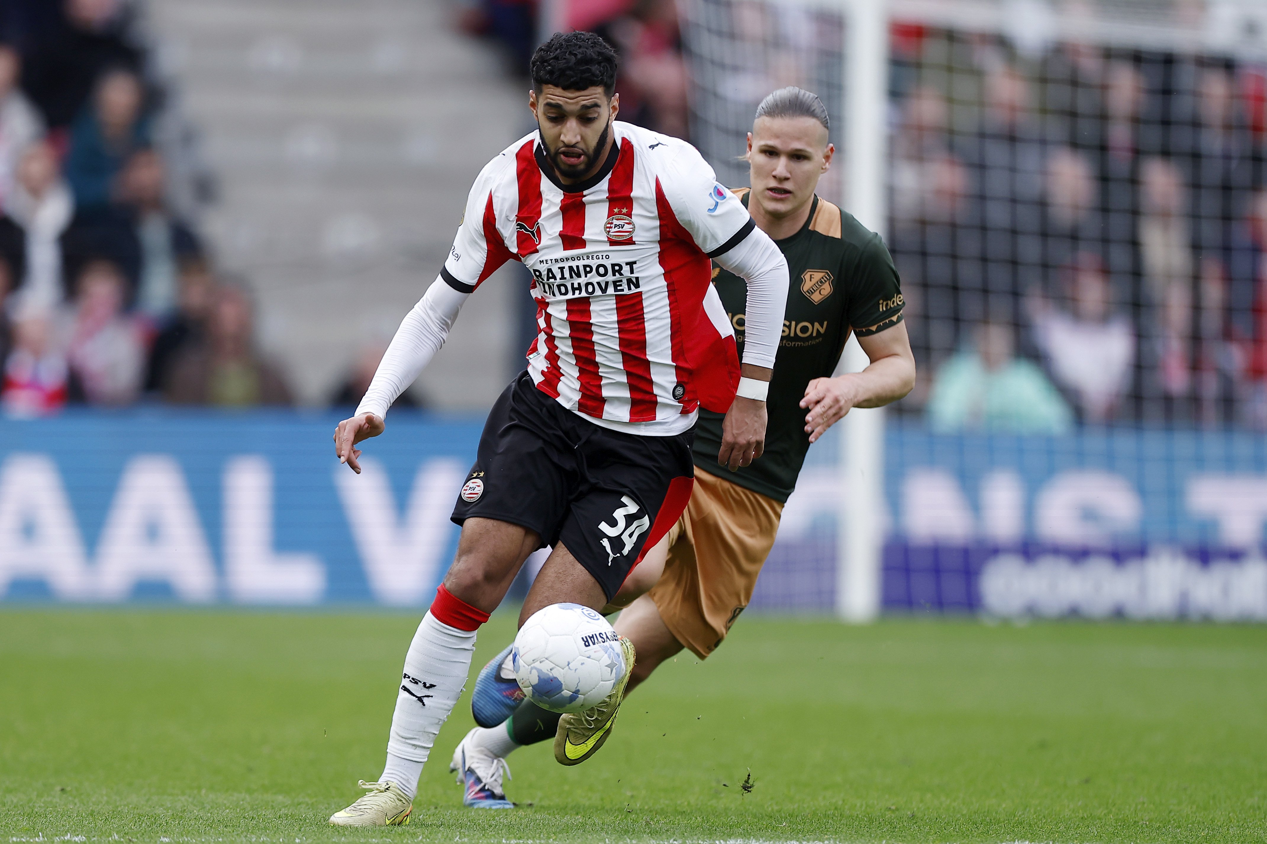 Saibari weet de wedstrijd volledig om te draaien met twee goals en één assist