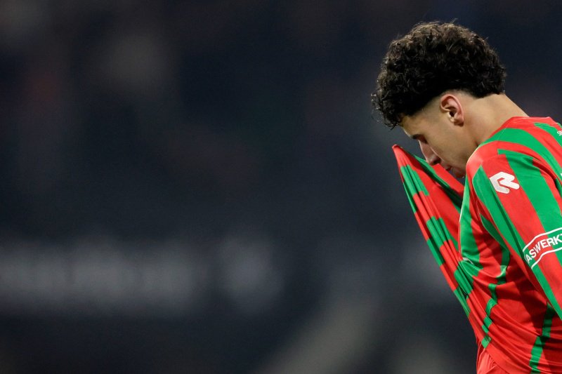 ESPN-analisten in koor: Absoluut geen rode kaart voor Ouaissa!