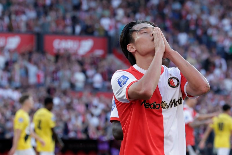 Vader worden geeft slotfase van Ueda bij Feyenoord extra lading