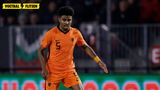 'Oranje-international verlost van uitzichtloze situatie; toptransfer is in de maak'
