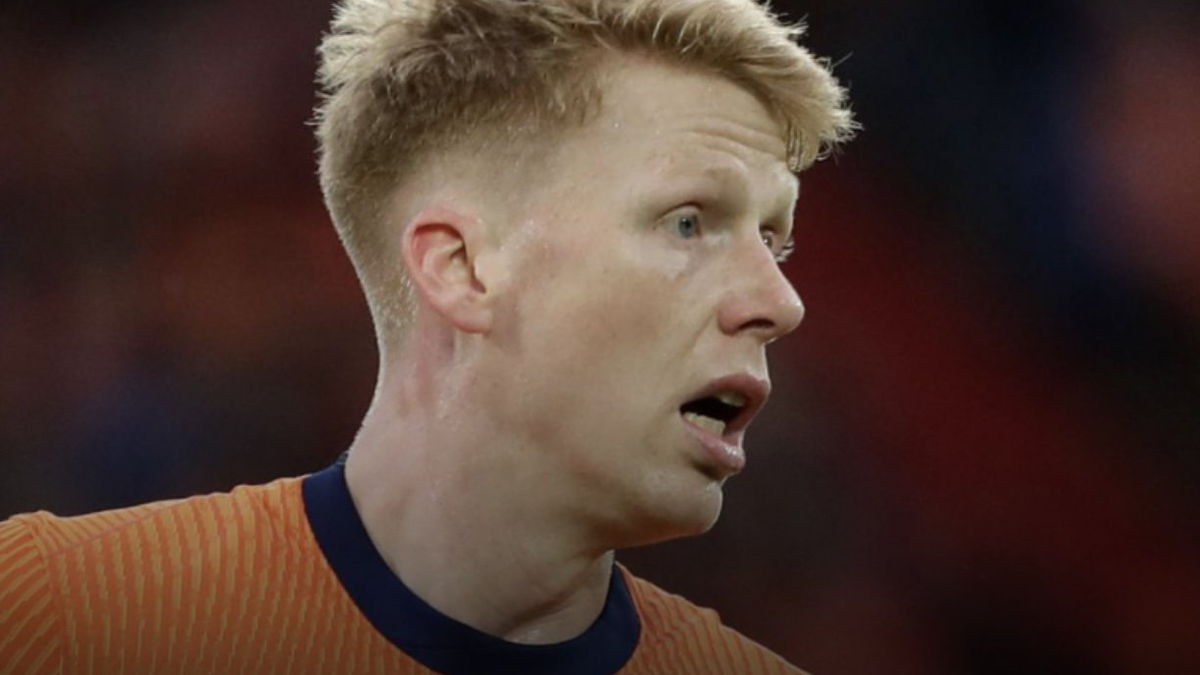 Jerdy Schouten in actie voor Oranje. De middenvelder van PSV stond in 2023 ook op de radar van Feyenoord, maar koos uiteindelijk voor een avontuur in Eindhoven.