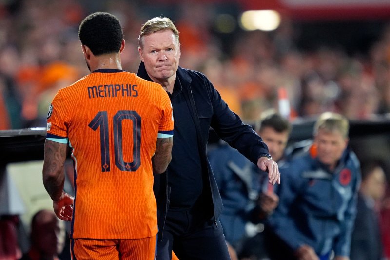 Memphis Depay en Ronald Koeman