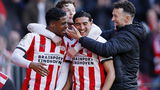 VIDEOGOAL: PSV wint 4-3 na enorme blunder van Barkas