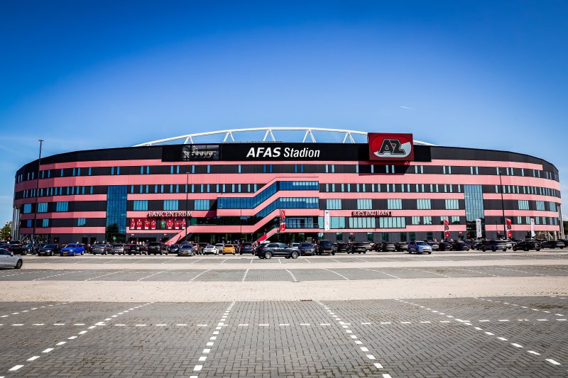 Ajax-fan Jan Roos verbannen uit AZ-stadion na opvallend incident