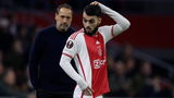 Ajax-fans snappen niks van opstelling: "Hij is een spits!"