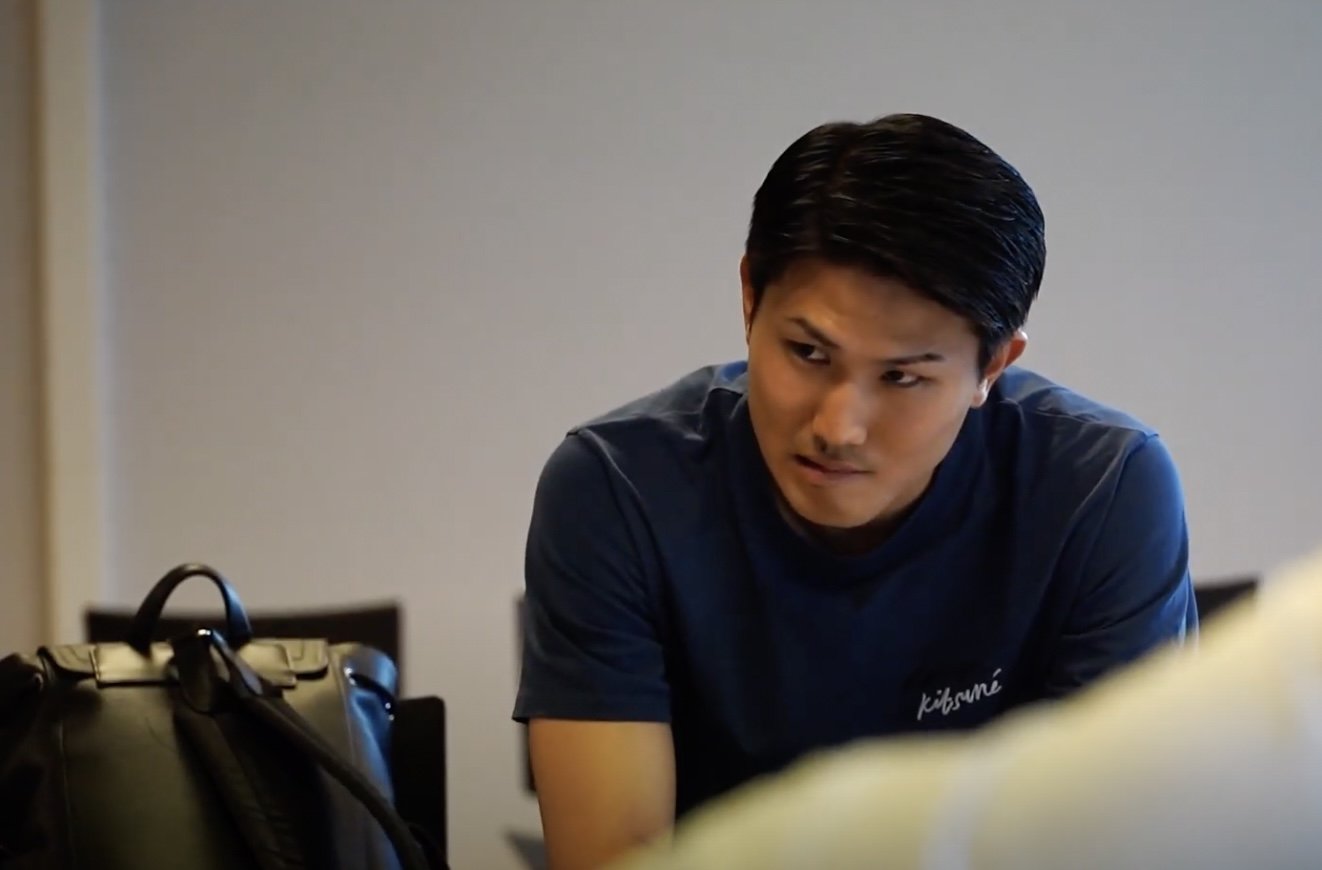 Tsuyoshi Watanabe stond eerder in de belangstelling van Feyenoord. Gent wilde toen niet meewerken maar naar de blessure van Thomas Beelen zou de Belgische club hiertoe verplicht moeten worden, stellen Feyenoordfans