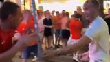 Engelse en Oranje-fans raken slaags in zuipoord Albufeira